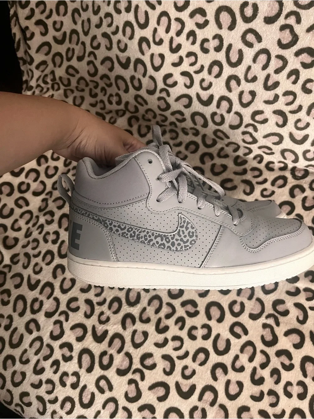 Nike classic kids